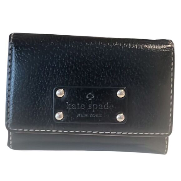 Kate Spade Black Leather Key Fob Zip Coin Bifold Wallet - Picture 2 of 15